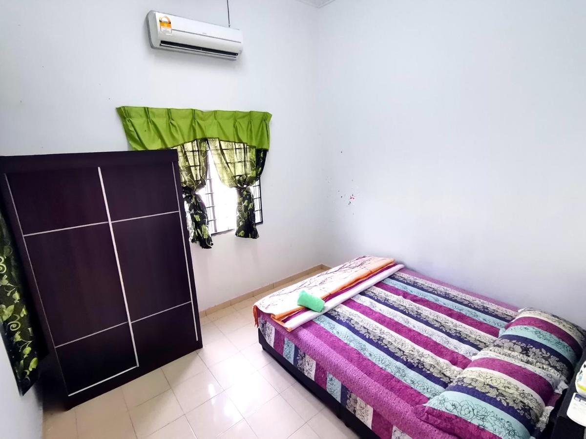 סרמבאן Sya Homestay @ Senawang מראה חיצוני תמונה