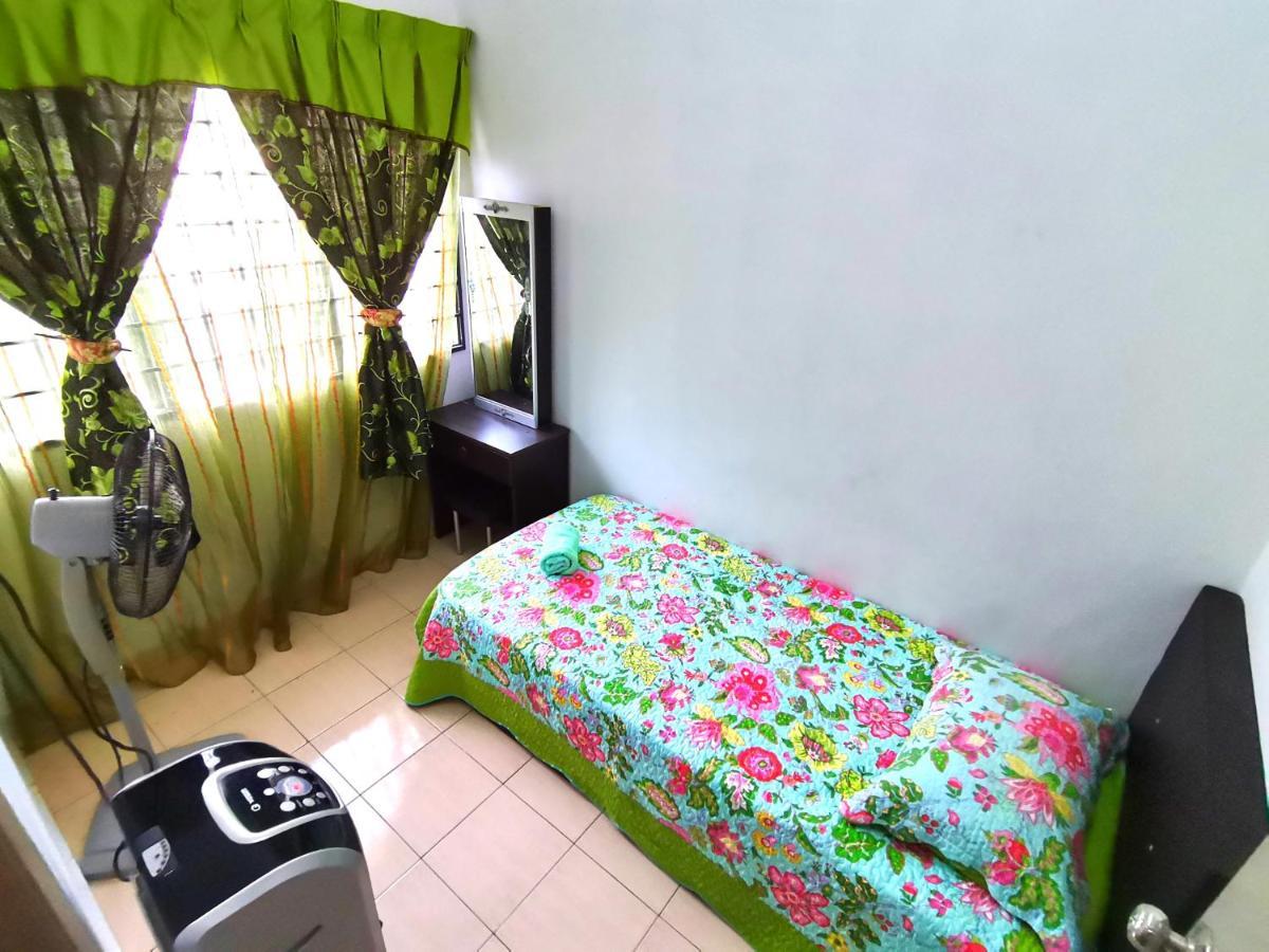 סרמבאן Sya Homestay @ Senawang מראה חיצוני תמונה